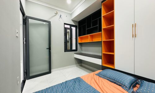 BÁN CĂN NHÀ 1 LẦU MỚI  HẺM 26 GIẢI PHÓNG XÁCH VA LY VÀO Ở