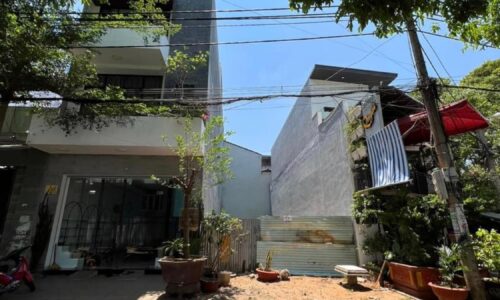BÁN LÔ ĐẤT Y ÚT NIÊ ĐỐI DIỆN TRƯỜNG TIỂU HỌC MẦM NON QUỐC TẾ