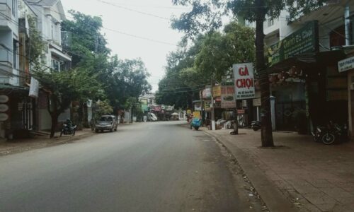BÁN GẤP NHÀ 2MT KD AMAKHE ĐOẠNG ĐẸP CHƯA QUA HÙNG VƯƠNG