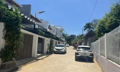 BÁN NHÀ 1 LẦU HẺM ĐẸP 128 Y MOAN