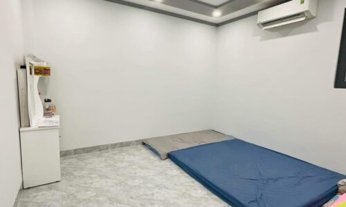 BÁN NHÀ GÁC LỬNG HẺM Ô TÔ QUANG TRUNG 5M x 21M