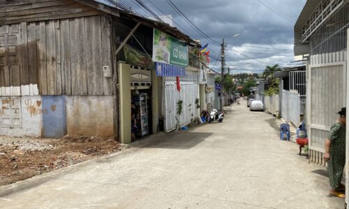 BÁN ĐẤT HẺM  Ô TÔ  8M QUANG TRUNG