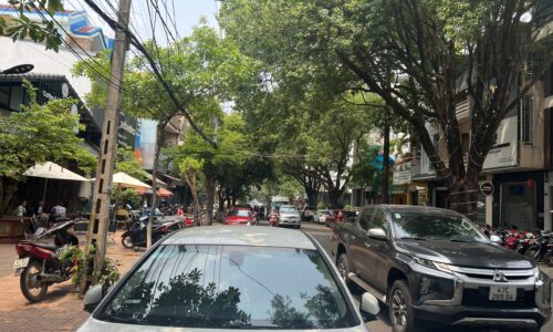 CHO THUÊ LẠI MẶT BẰNG LÀM QUÁN ĂN NGÔ QUYỀN