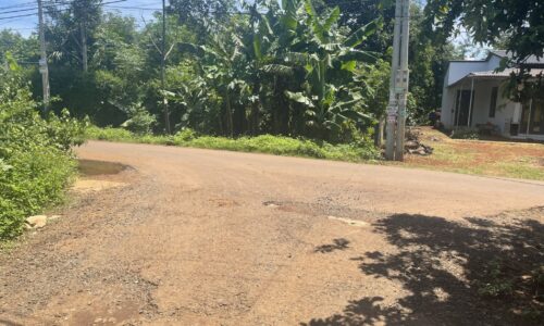BÁN LÔ ĐẤT HẺM 171 NGUYỄN THÁI BÌNH GẦN HỒ E CHU CÁP