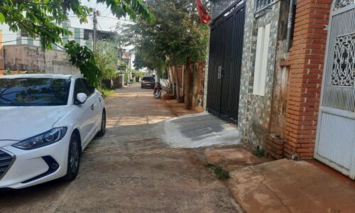 CẦN BÁN NHÀ GÁC LỬNG HẺM 8M Ô TÔ 305 HÀ HUY TẬP