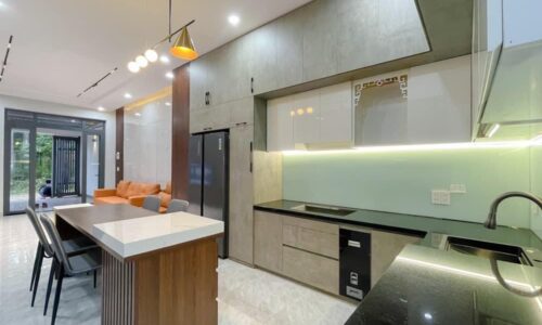 BÁN NHÀ ĐƯỜNG VẠN XUÂN 1 TRỆT 2 LẦU HẺM Ô TÔ 8M THÔNG TỨ HƯỚNG